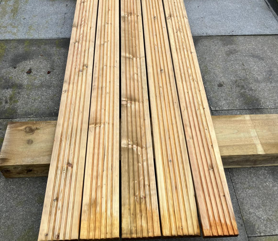 DECKING