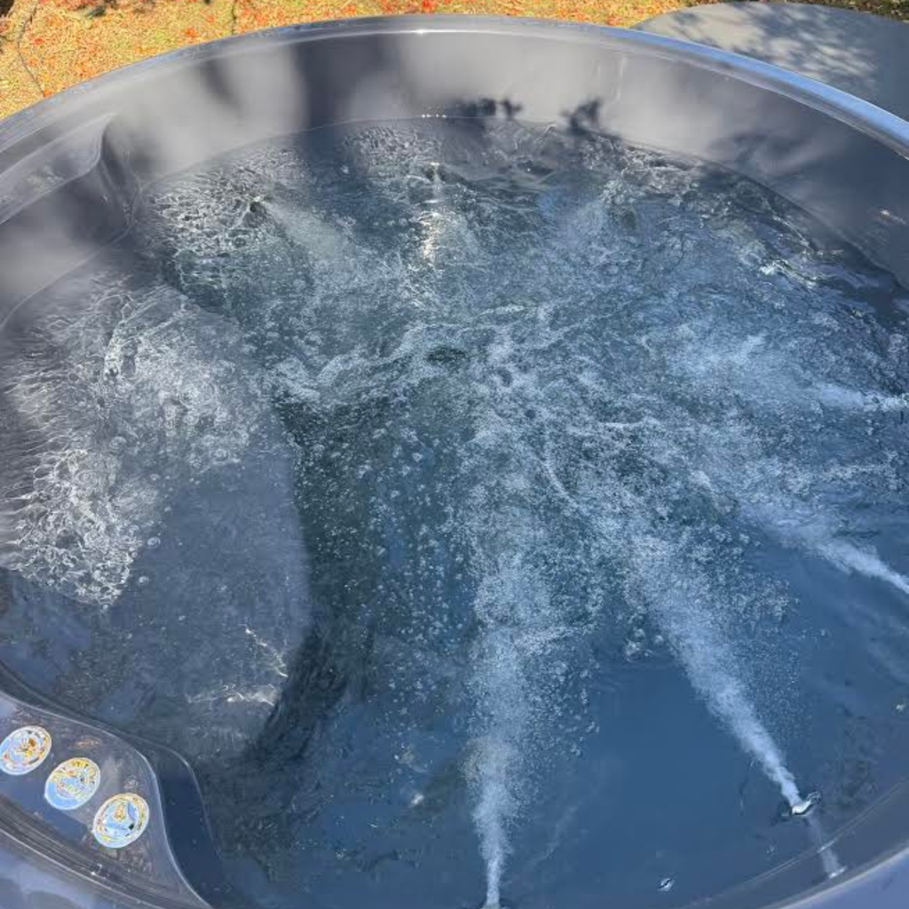 Log Fired Hot Tub (Integrated Stove)