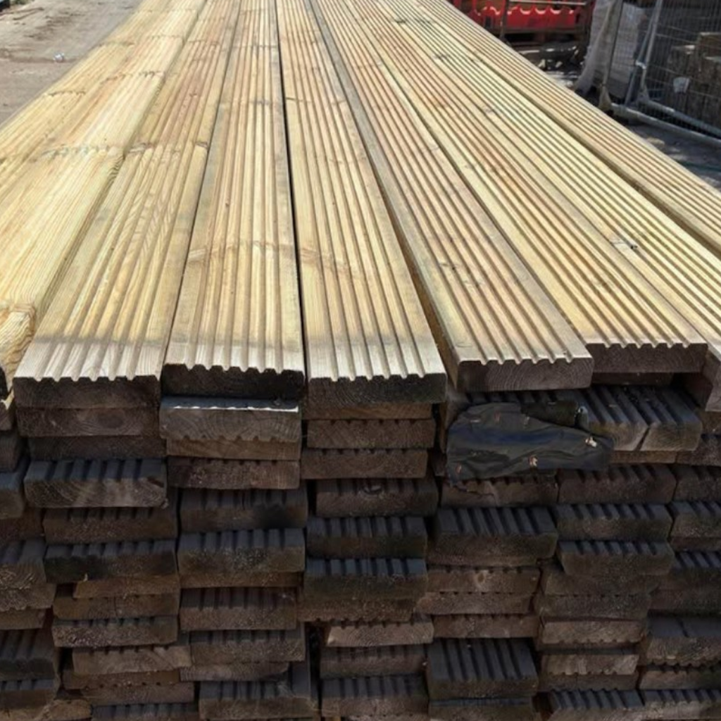 32 x 120 x 3m Redwood Decking Board - Slightly Faded