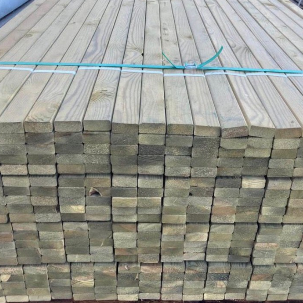 Contemporary Trellis Batten Profiled Batten - KD Redwood 19x44mm 3.6m